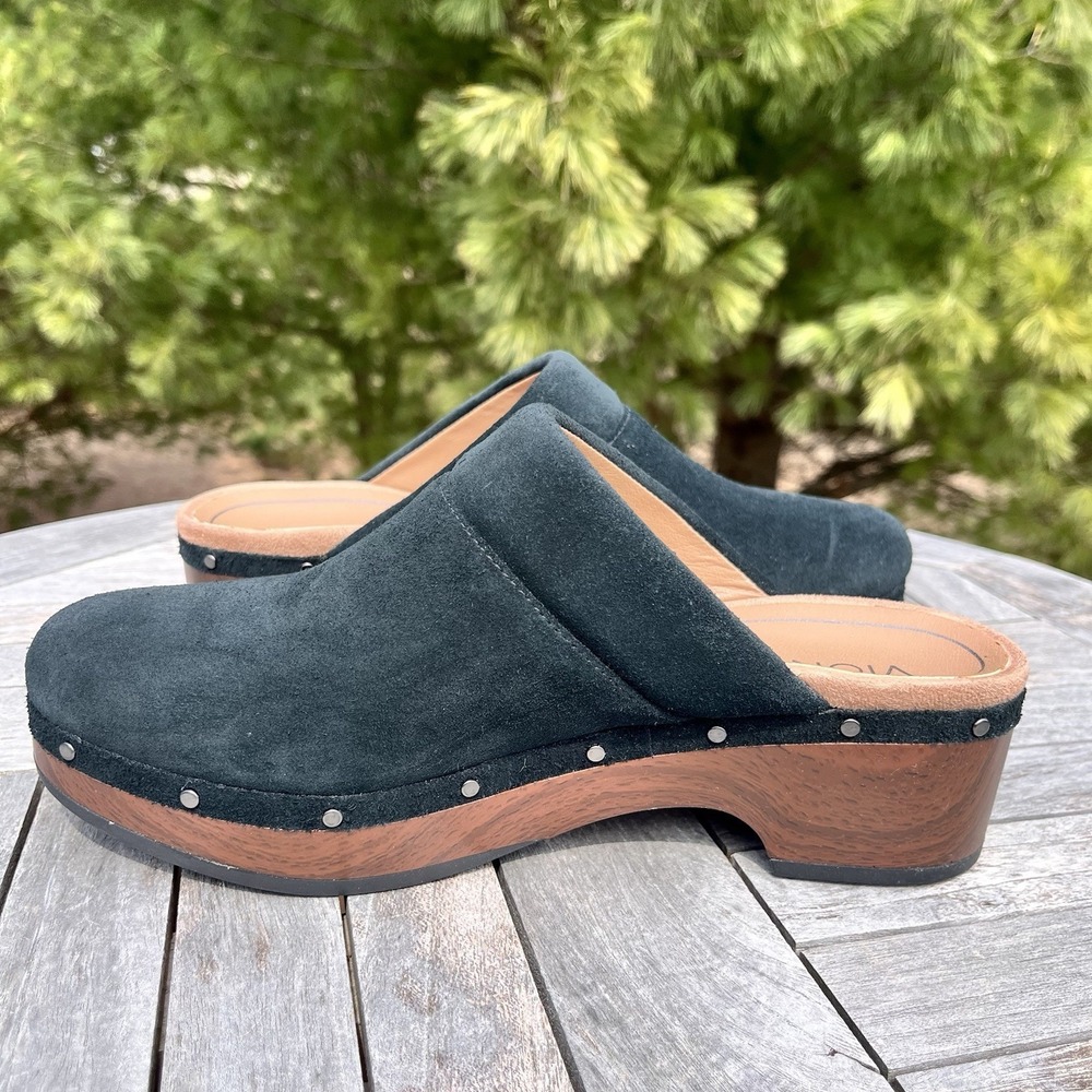 Vionic Kacie Clog Womens‎ Size 8 Orthotic Support Black  Suede Studded Shoe - Picture 5 of 9